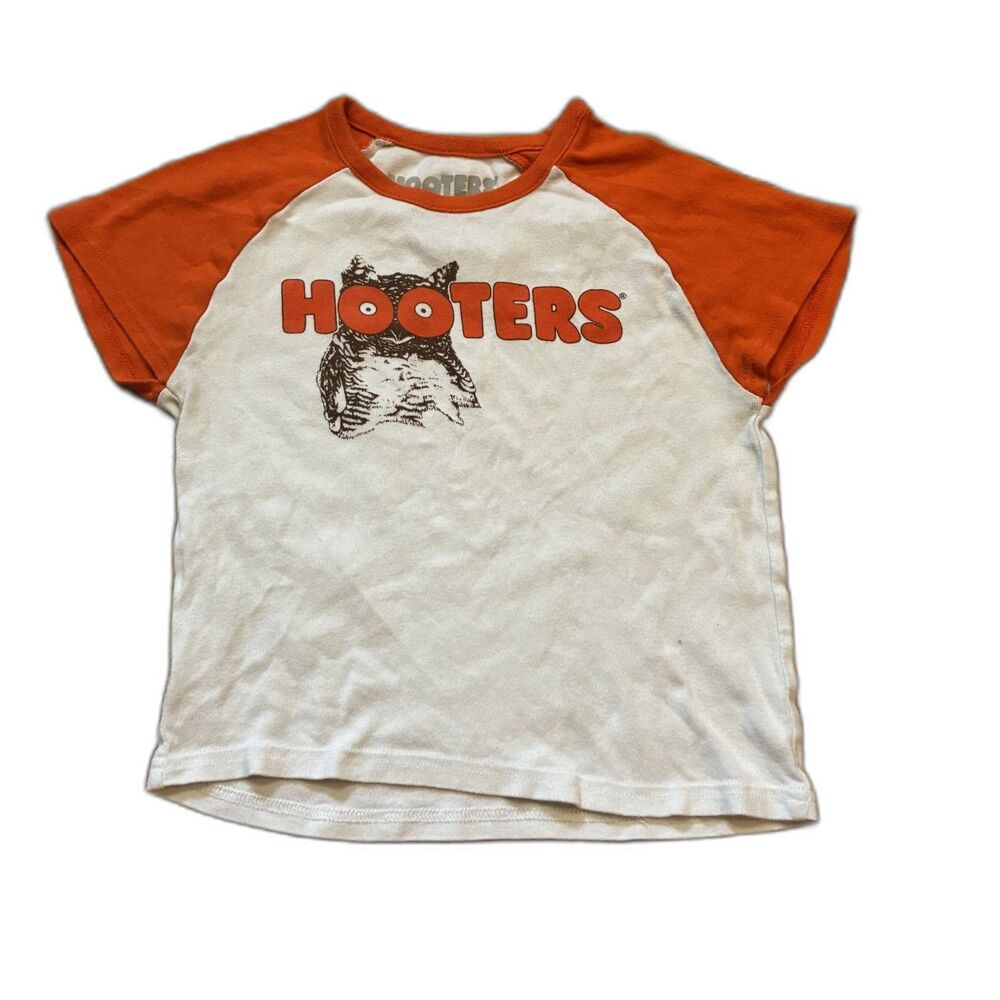 Hooters Halloween Baby Tee S Sexy Formfitting White Orange Logo Graphic Shirt